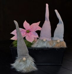 Tomte med rosa manchester